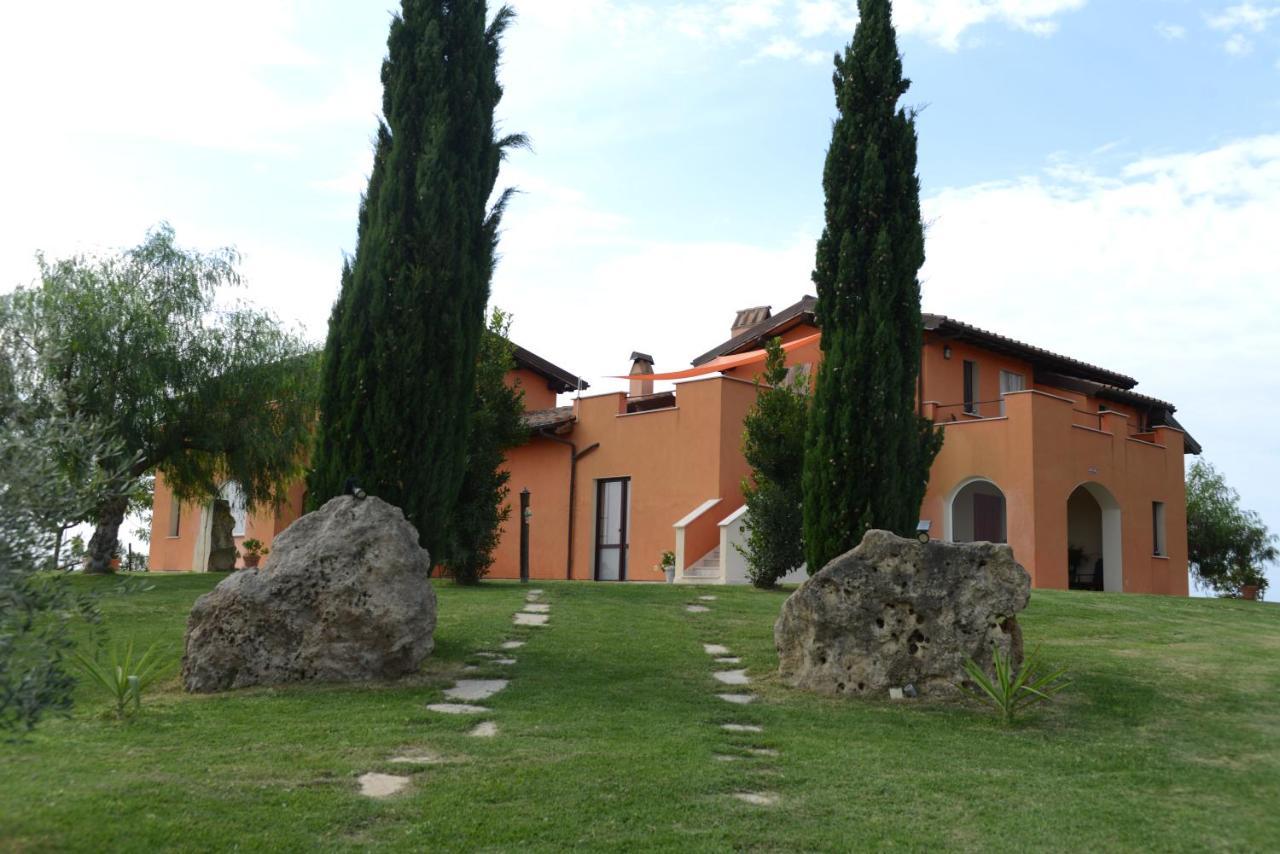 Casa Daniele Canino Exterior foto